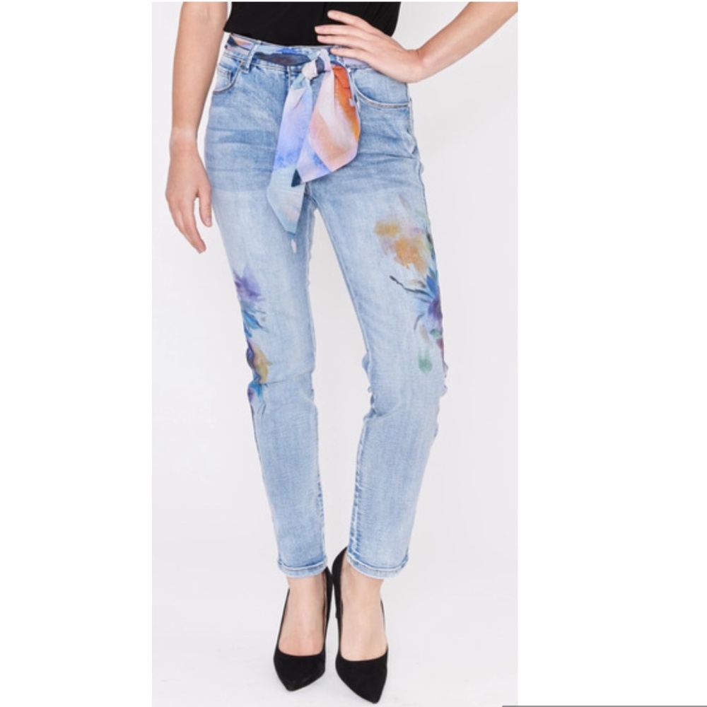 COPY - Frank Lyman Jeans